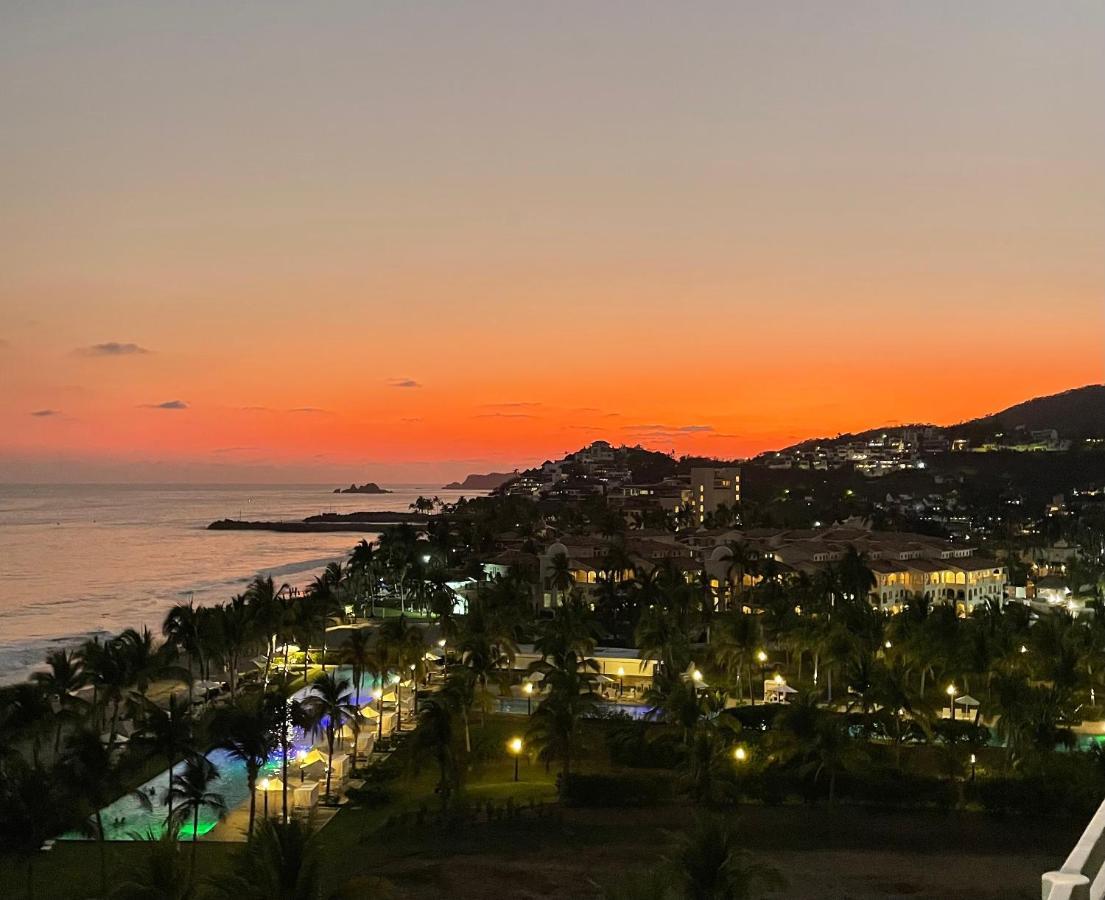 Bay View Grand Marina Ixtapa Condo En Pie De Playa Buitenkant foto