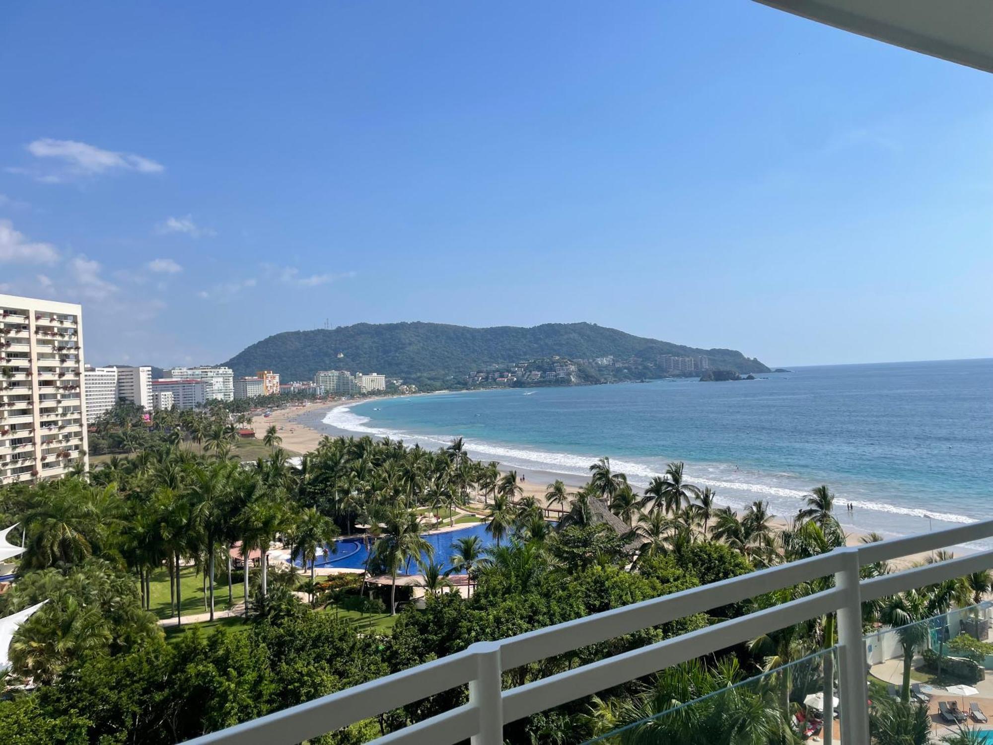 Bay View Grand Marina Ixtapa Condo En Pie De Playa Buitenkant foto